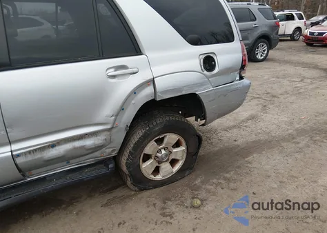 2004 Toyota 4Runner Sr5 V6 z USA, uszkodzony, nr VIN JTEBU14R340039713